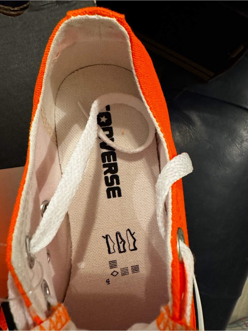 Converse Low Top Sneakers in Neon Orange and White size 6 - Picture 5 of 5